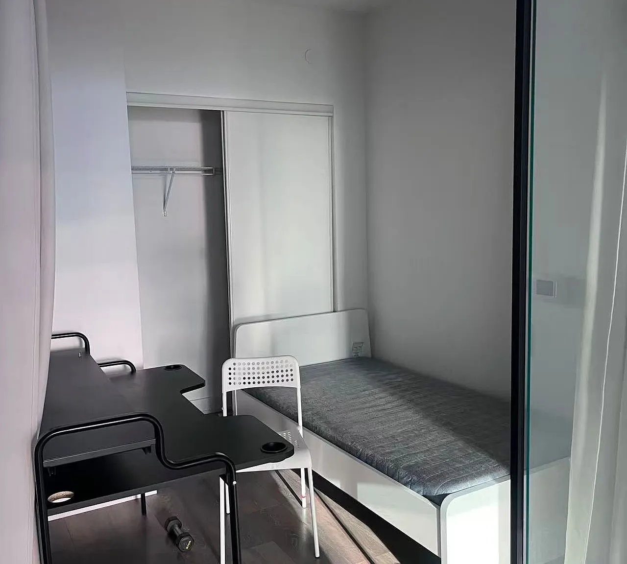 1 bed, $1,450 — Photo 2