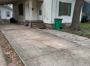 400 N 7th St, Baytown, TX 77520