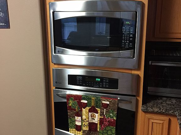 GE Profile Convection Oven