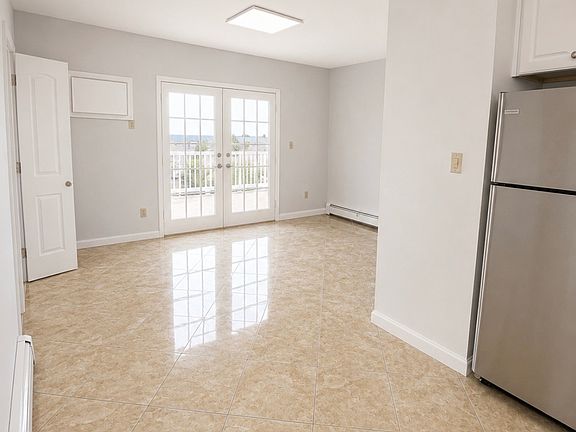 4th image of 8802 Rockaway Beach Blvd APT 7A