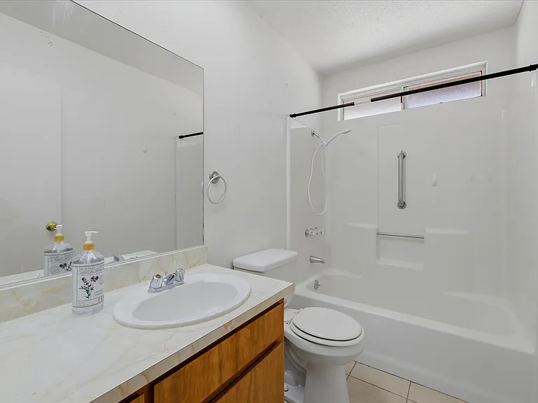 7273 Sunny Vista Rd — Photo 23