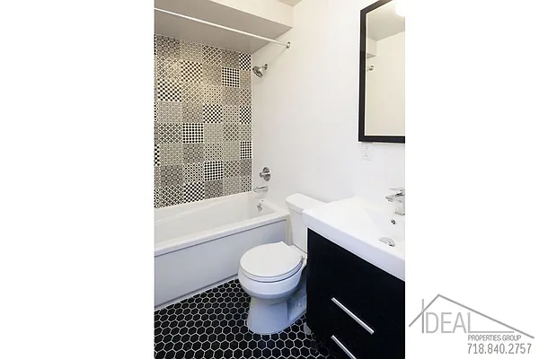 Rented by Ideal Properties Group | media 27