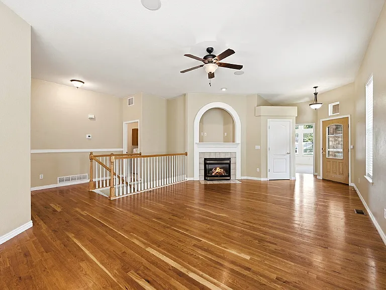 608 Crosswind Point — Photo 4
