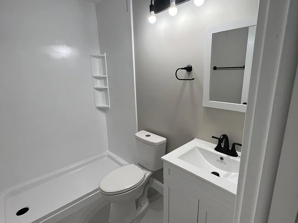10 Coventry Ct