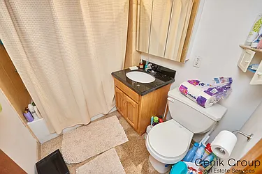 Rented by Genik Group Corp