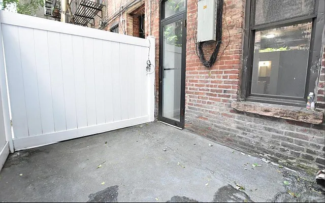 Rented by Bold New York | media 29