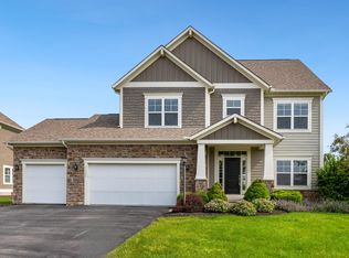 7136 Cabernet Ct, Dublin, OH 43016