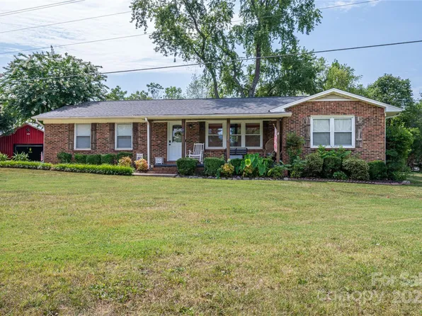 7271 Hallman Mill Rd, Vale, NC 28168