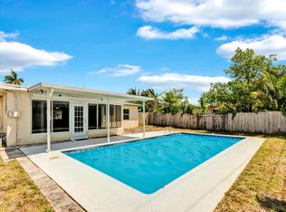 344 E Jasmine Dr, Lake Park, FL 33403