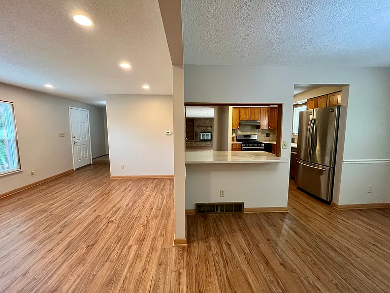 2775 Amana Ct — Photo 6