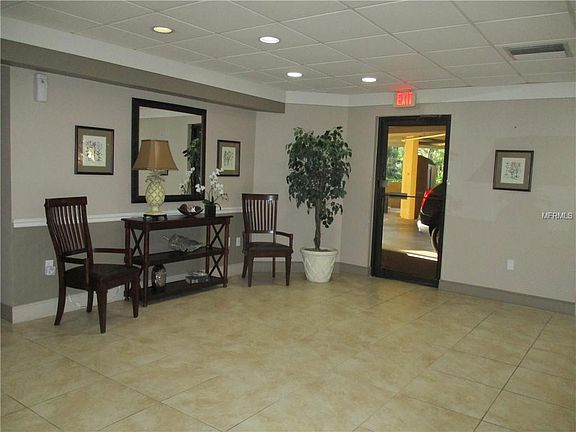 3rd image of 3076 Eastland Blvd Unit 206