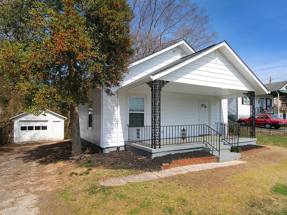 1st image of 3211 Marion Dr