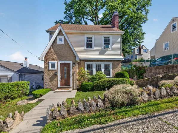84 Page Ave, Yonkers, NY 10704
