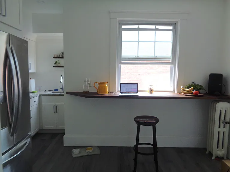 135 Chiswick Rd #3 — Photo 9
