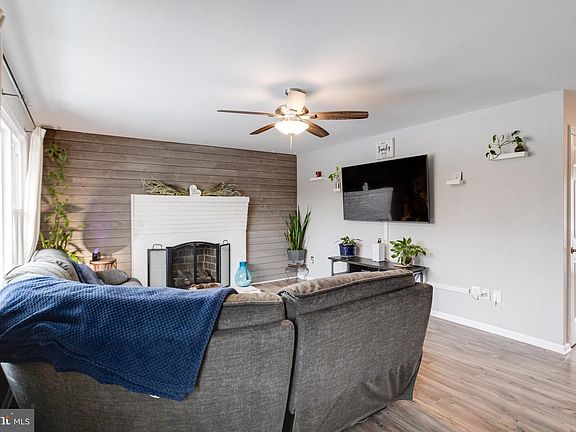 4th image of 1601 Redfield Rd