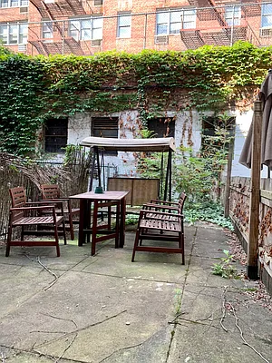 Rented by LivingNY | media 12