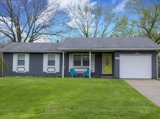 18296 Brewster Dr, Bristol, IN 46507