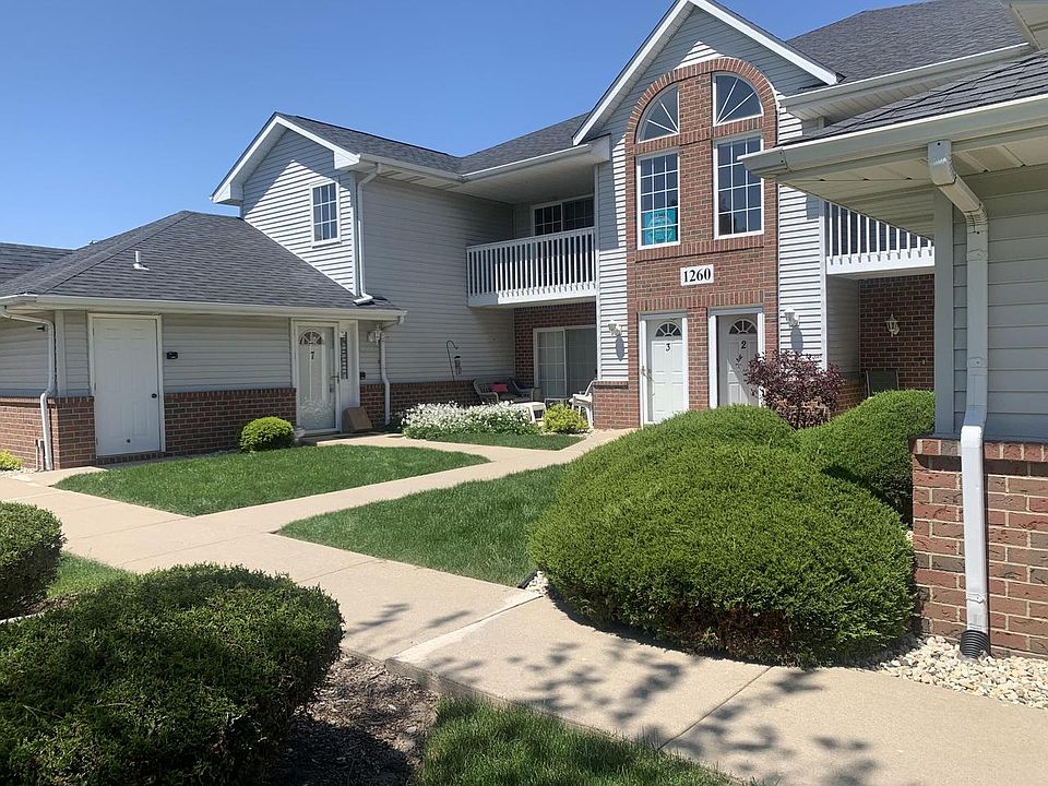 1st image of 1260 Village Centre DRIVE #18-6
