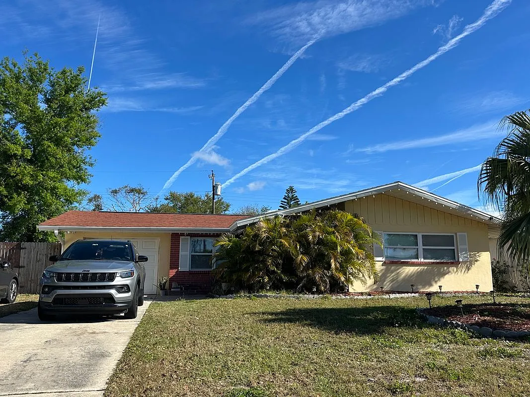 2 bed, 1.0 bath, 1236 sqft, $2,150 — Photo 1