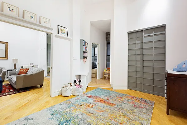 Sold by Compass | media 4