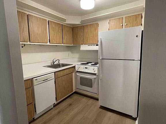 5th image of 107 Rutgers Ave APT A3