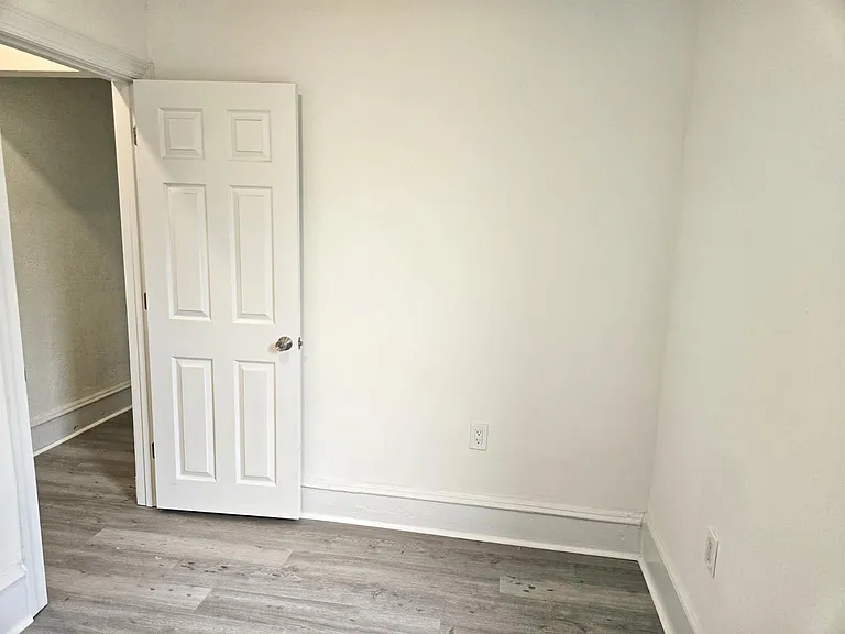 5403 Market St #1 — Photo 2