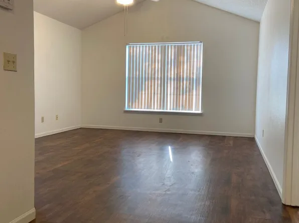135I Vixen Cir, Branson, MO 65616