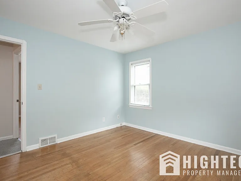6528 S Canterbury Rd — Photo 14