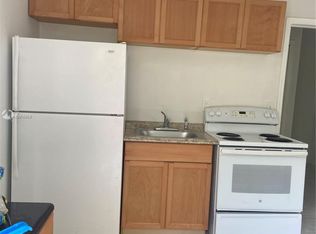 526 SW 64th Ave #4, Miami, FL 33144