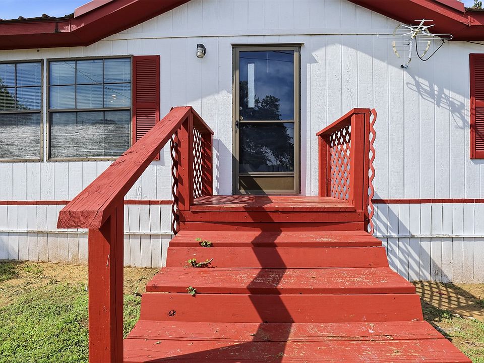 1st image of 3601 Mockingbird Cir