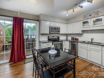 911 21st Ave NE #911, Hickory, NC, 28601