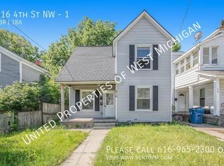 916 4th St NW #1, Grand Rapids, MI 49504
