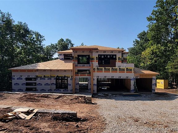 5th image of 1100 Spring Creek Dr