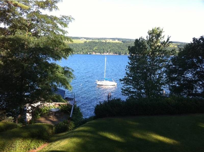 2nd image of 12043 E Lake Rd