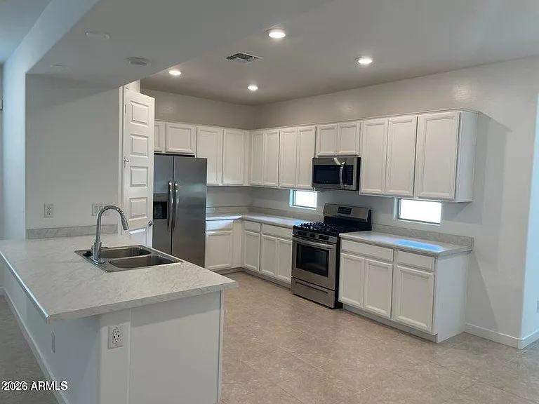 16524 W Alameda Rd — Photo 6
