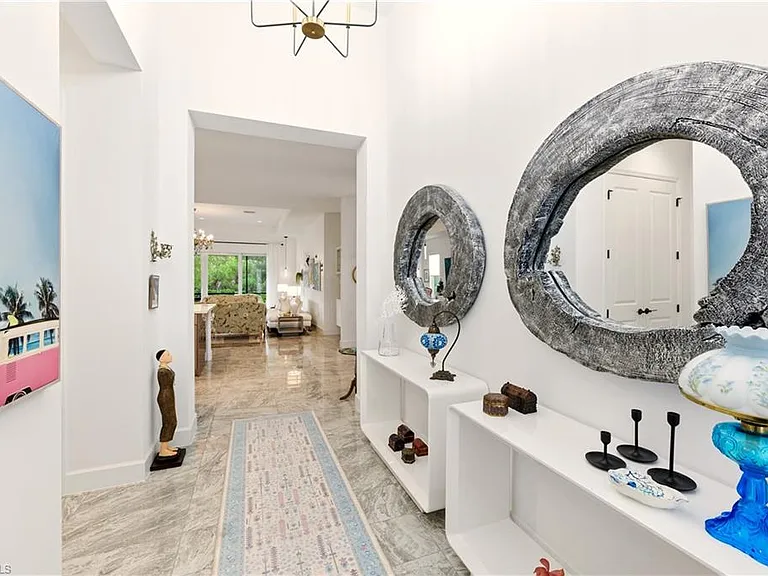 11899 Gardenia Ave — Photo 5
