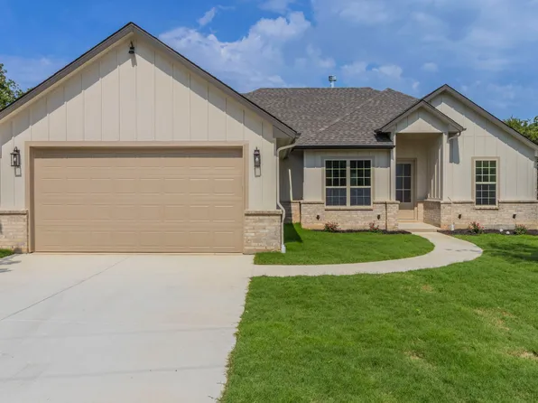 458 Jim Walters Dr, Bridgeport, TX 76426