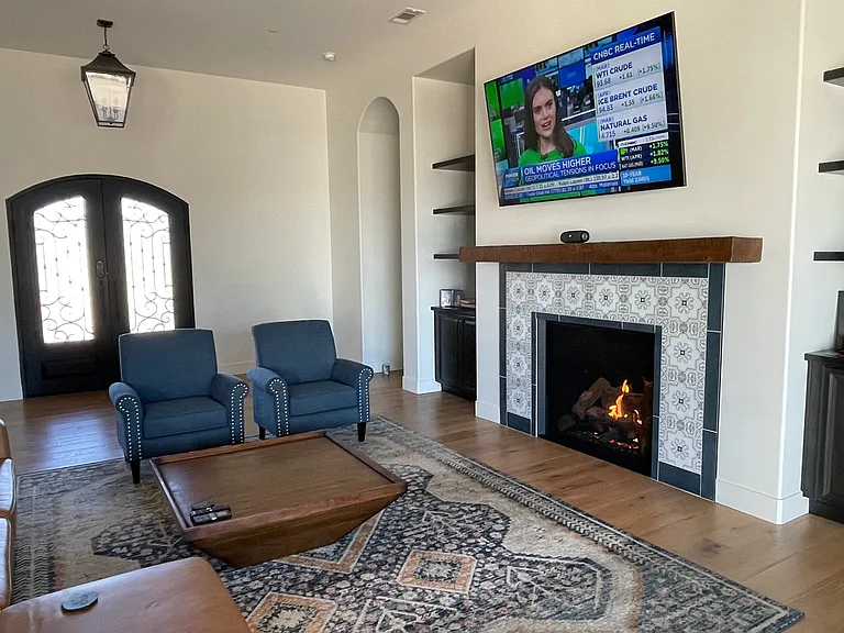480 Del Mar — Photo 5