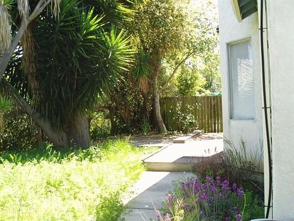 4th image of 142 Moonraker Ct