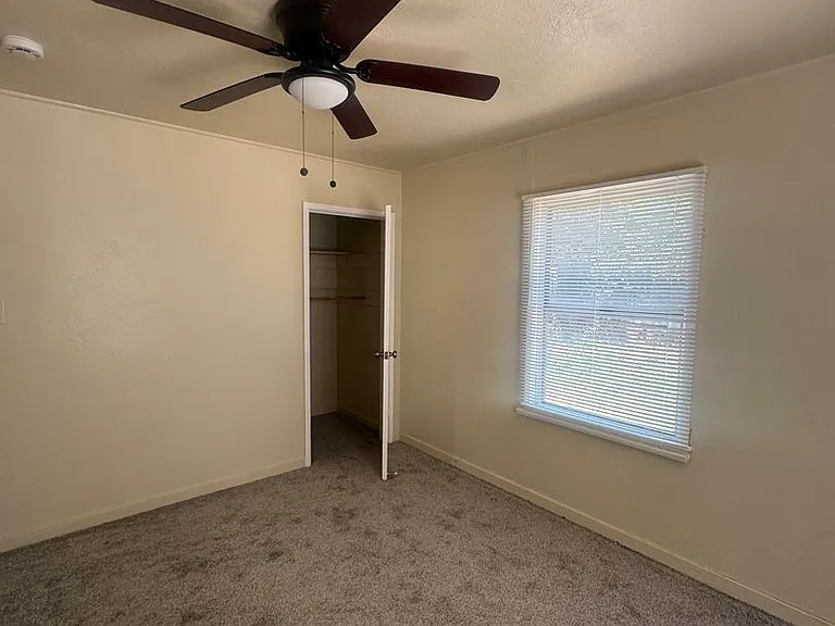 21498 Trefoil Ln — Photo 4