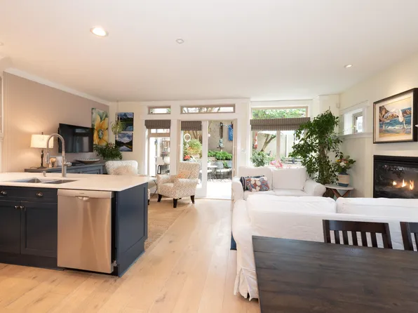 1978 W 12th Ave, Vancouver, BC V6J 2E9