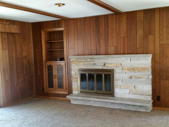 Family Room with fireplace