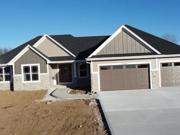 W237N9446 Pebble Brook WAY, Hartland, WI 53029