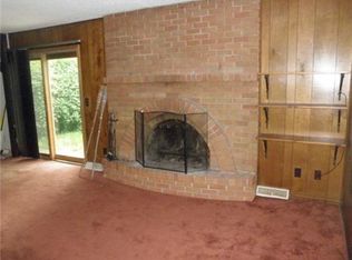 307 Gaines Rd, Excelsior Springs, MO 64024