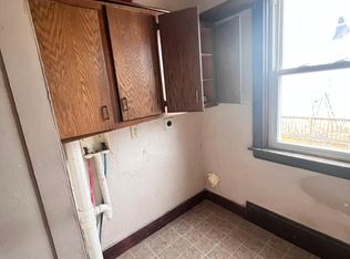 14 Clayton St FLOOR 2, Malden, MA 02148