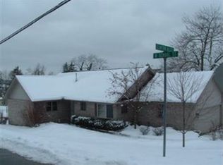 60 N School St, Millersburg, OH 44654