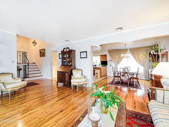 2nd image of 4008 Hudson Ave