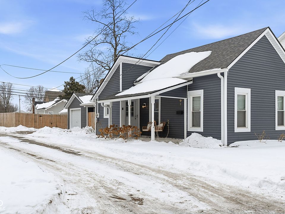 1st image of 249 W Cass St