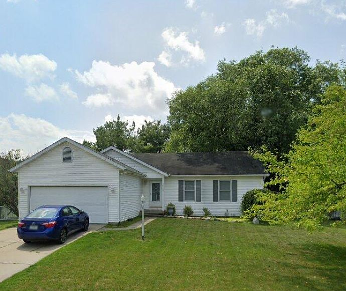 Charming family home with large fenced backyard, terrific neighbors and safe, quiet neighborhood