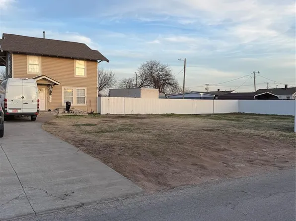 1136 N Independence Ave, Oklahoma City, OK 73107